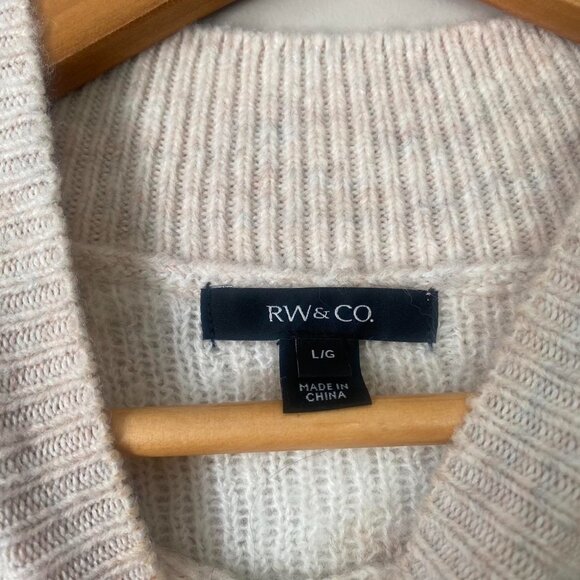 Pastel pink and Beige Sweater - Picture 4 of 4